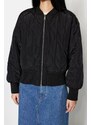 Trendyol Black Oversize nepromokavý bundový kabát bomber