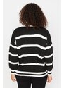 Trendyol Curve Black Crew Neck Pruhovaný pletený svetr