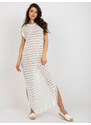 Fashionhunters Bílé pletené plážové šaty s rozparky