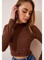 Happiness İstanbul Women's Brown White 2-Pack Ribbed Turtleneck Crop Knitted Blouse