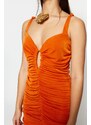 Trendyol Orange Vypasované pletené okno / vystřižené detailní večerní šaty