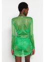 Trendyol zelené vypasované mini tkané nabírané síťované plážové šaty