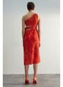 Trendyol Red Fitted/Body-Sitting Waist Tie Detailní Midi tkané lněné šaty