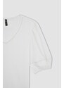 DEFACTO Traditional Regular Fit V Neck Short Sleeve T-Shirt