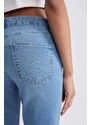 DEFACTO Normal Waist Jean Capri