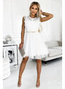NUMOCO Bílé šaty s krajkou a zlatým páskem NATALIA Bílá