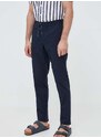 Bavlněné kalhoty Tommy Hilfiger tmavomodrá barva, jednoduché