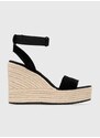 Semišové sandály Calvin Klein Jeans WEDGE SANDAL SU CON MG BTW dámské, černá barva, na platformě, YW0YW01026