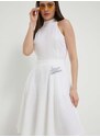 Šaty s příměsí lnu Love Moschino bílá barva, mini