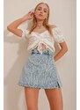 Trend Alaçatı Stili Women's Blue Slit Detailed Jean Shorts Skirt with Zipper on the Side