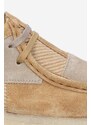 Semišové polobotky Clarks Originals Wallabee pánské, béžová barva, 26172156