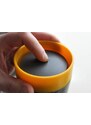 Hrnek z recykl. materiálů krémově - černé barvy Circular Cup - 340 ml