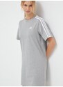 Bavlněné šaty adidas šedá barva, mini, oversize, HR4924