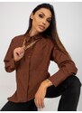 Fashionhunters Hnědá dámská oversize košile s řetízkem
