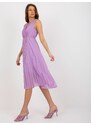 Fashionhunters Světle fialové plisované midi šaty bez rukávů