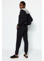 Trendyol Black Fleece Basic pletené tepláky