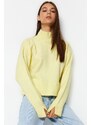 Trendyol Yellow Basic Soft Textured High Neck Sleeve End Štěrbinový pletený svetr