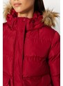 Trendyol Red Fur vodoodpudivý nafukovací kabát s kapucí