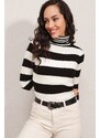 Bigdart 15812 Turtleneck Stripe Sweater - Black