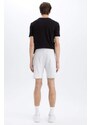 DEFACTO Slim Fit Slim Leg Shorts