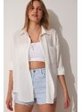 Happiness İstanbul Women's White Oversize Linen Ayrobin Shirt