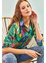 Bianco Lucci Women's Multi Leaf Patterned Viscose Shirt with Fold Sleeves.