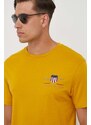 Bavlněné tričko Gant žlutá barva, s aplikací