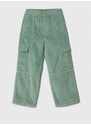 Dětské manšestrové kalhoty United Colors of Benetton zelená barva