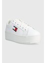 Kožené sneakers boty Tommy Jeans TJW FLATFORM ESS bílá barva, EN0EN02518