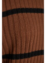 Trendyol Cinnamon Oversized Knitwear Sweater