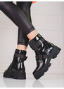 Jedinečné černé dámské kotníčkové boty na plochém podpatku