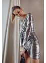 FASARDI Stříbrné glamour šaty pro zvláštní příležitost