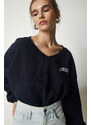 Happiness İstanbul Women's Navy Blue V-Neck Oversized Crop Knitted Sweatshirt