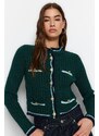 Pletený svetr Trendyol Emerald Crop