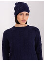 Fashionhunters Námořnická modrá pletená čepice s aplikací