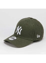 Kšiltovka New Era 3930 MLB League Essential NY Olive