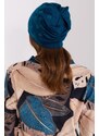 MladaModa Dámská čepice se zirkony model 32585 tyrkysová