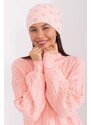 MladaModa Dámská čepice se zirkony model 32585 pudrově růžová