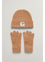 SET ČEPICE A RUKAVICE GANT G BADGE BEANIE & GLOVES GIFT SET hnědá None