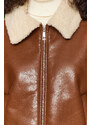 Trendyol hnědý semišový plyšový kabát s detailem motorkářská bunda