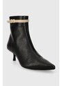 Kožené kotníkové boty Tommy Hilfiger LEATHER POINTED BOOT dámské, černá barva, na podpatku, FW0FW07680