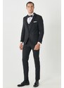 ALTINYILDIZ CLASSICS Men's Black Extra Slim Fit Slim Fit Dovetail Collar Patterned Vest Tuxedo Suit.