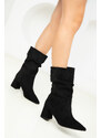Soho Black Suede Women's Boots & Booties 18546