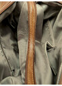 Tapple Velký středně hnědý kabelko-batoh 2v1 s kapsami Callie
