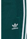 Tepláky adidas Originals zelená barva, s aplikací, IP0628