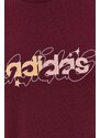 Bavlněné tričko adidas vínová barva, s potiskem, IM8317