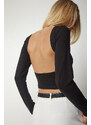 Happiness İstanbul Women's Black Open Back Knitted Crop Blouse