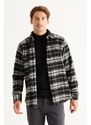 ALTINYILDIZ CLASSICS Men's Black-ecru Comfort Fit Relaxed-Cut Buttoned Collar Checked Flannel Shirt.