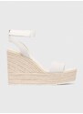 Semišové sandály Calvin Klein Jeans WEDGE SANDAL SU MG BTW dámské, béžová barva, na platformě, YW0YW01026