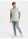 Ombre Clothing Jedinečné mátové bavlněné tričko s nášivkou V4 TSCT-0151